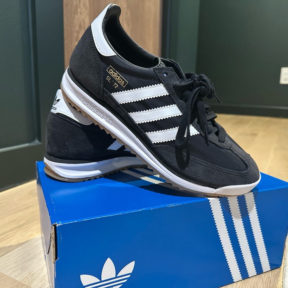 Adidas SL 72 Black and White Sneakers Men’s 7 Women’s 8.5